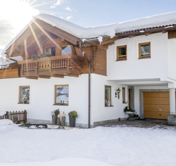Urlaub In Appartements Ferienwohnungen Jager Flachau