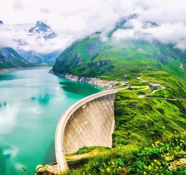 Hochgebirgsstausee Kaprun © Shutterstock